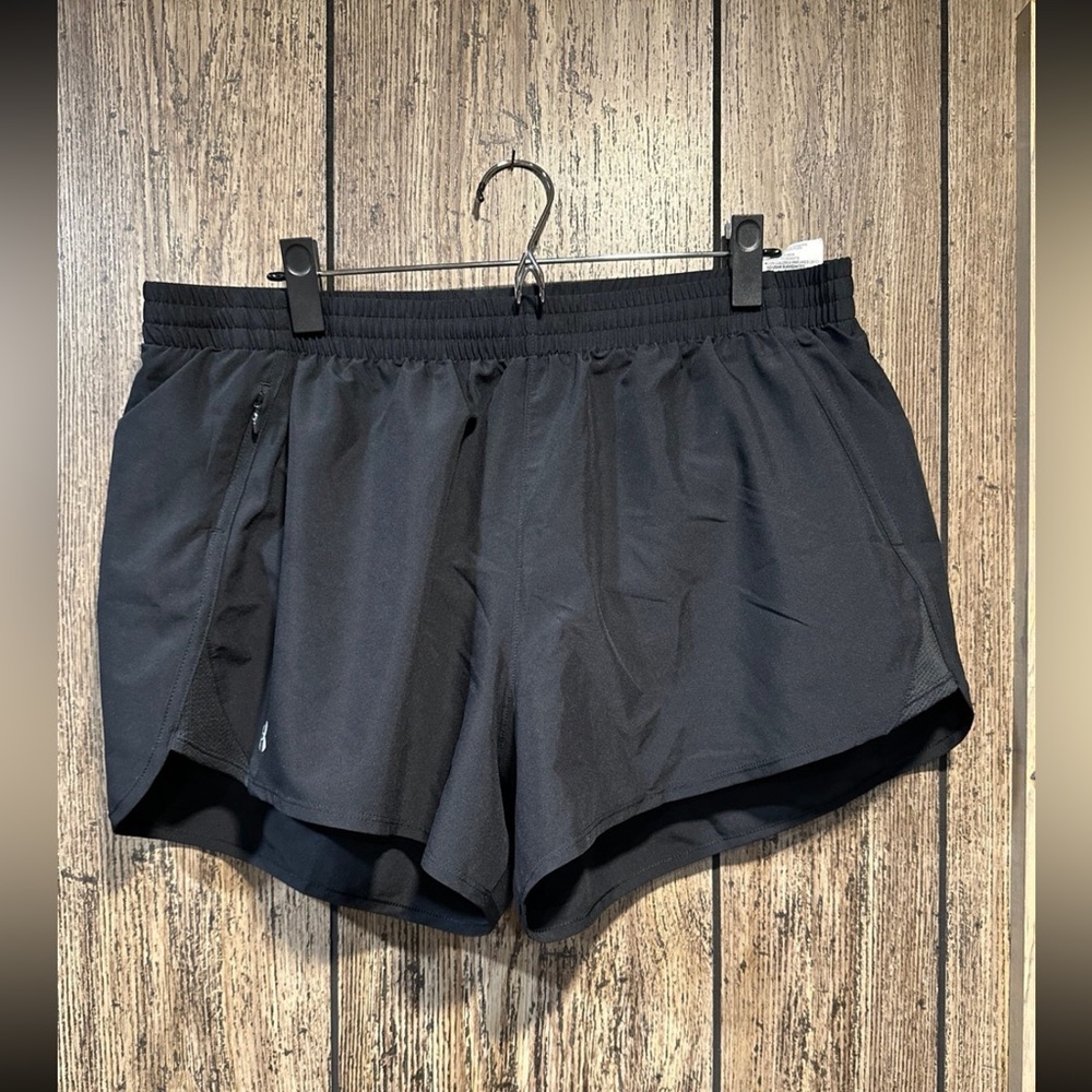 Under Armour women’s loose fit lined shorts